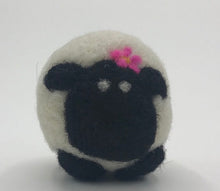 Load image into Gallery viewer, needle felted lamb