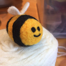 Load image into Gallery viewer, Needle Felting Workshop
