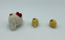 Load image into Gallery viewer, Hen and Chick Needle Felting Kit
